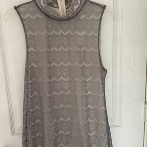New Banana Republic Size Small Top NWT